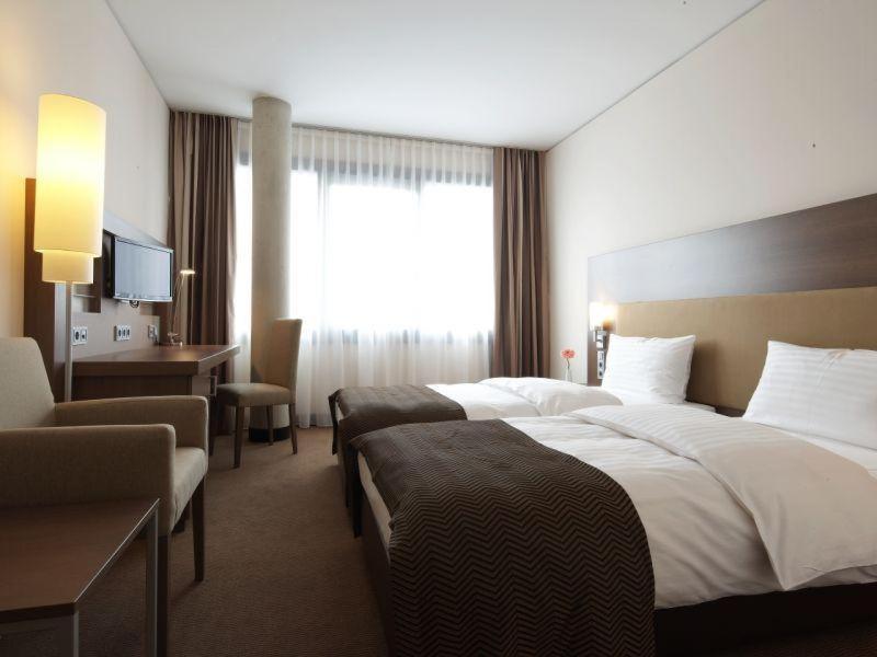 Intercityhotel Mannheim Room photo